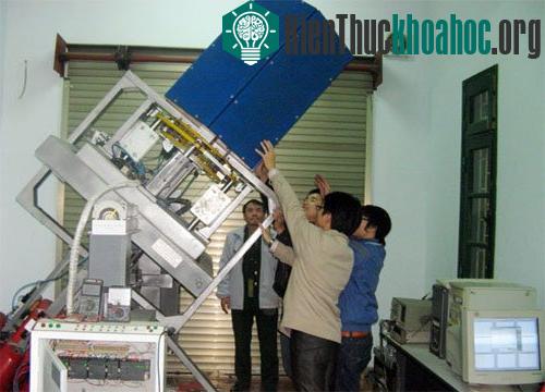FPT chế tạo camera cho vệ tinh nhỏ của Nhật Bản ảnh 1