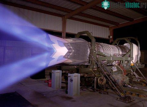 Tìm hiểu F-22, loại máy bay cấm xuất khẩu của Mỹ ảnh 4