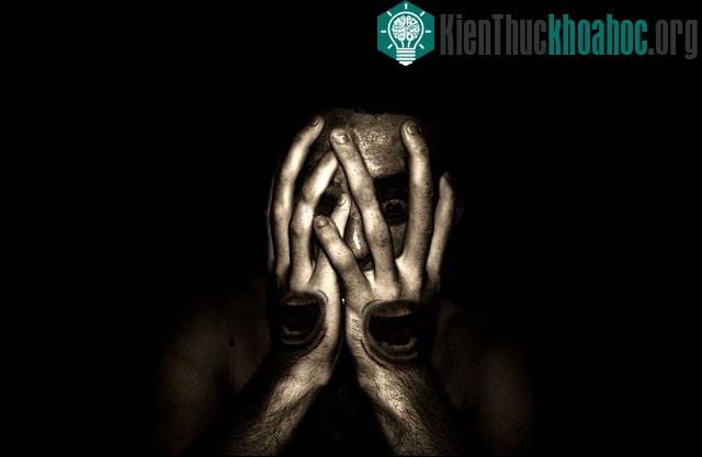 Ám ảnh nói chung thuộc về một nhóm lớn các chứng rối loạn lo âu.