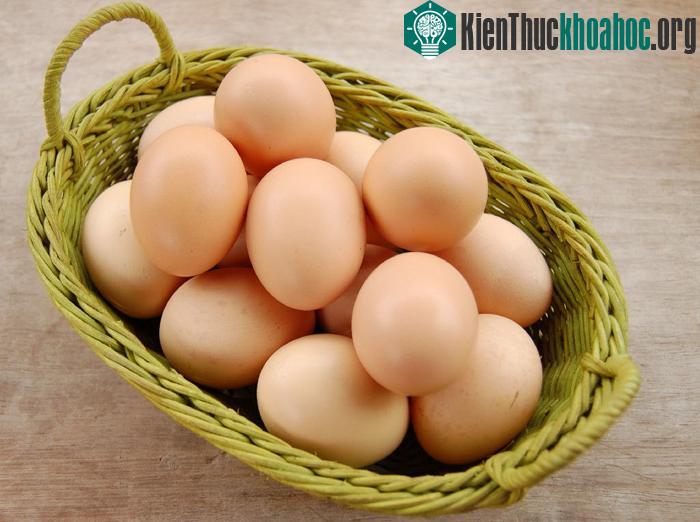 Thời gian chế biến trứng quá lâu sẽ làm "hao hụt" chất sắt có trong trứng và sản sinh phản ứng hóa học gây kết tủa có hại cho cơ thể, làm cơ thể khó hấp thụ được các chất sắt.