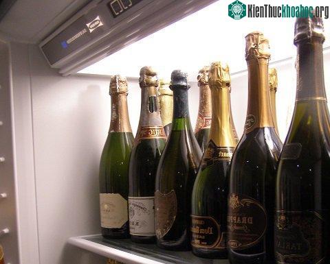 Cách sắp xếp thực phẩm trong tủ lạnh để giữ được lâu hơn