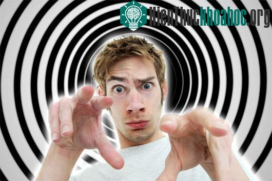 Có thể kiểm soát suy nghĩ của con người?