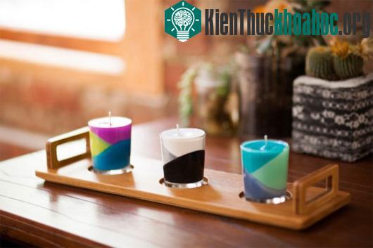 Nến cốc rất bắt mắt, tiện dụng nhưng tiềm ẩn nhiều nguy cơ có hại cho sức khỏe. (Ảnh:&nbsp;quatangart.com)
