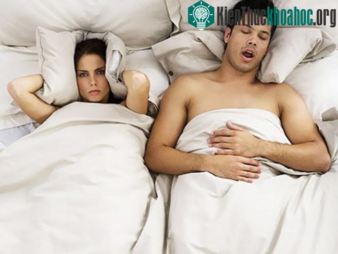 Ngáy to cũng có thể là biểu hiện rõ ràng của bệnh tật