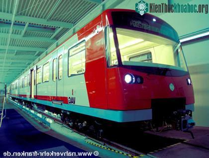 Đức: Năm 2008, hệ thống tàu điện ngầm không người lái đi vào hoạt động ảnh 0