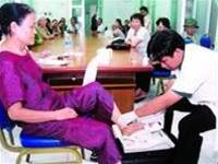 Đo mật độ xương cho bệnh nhân tại Viện lão khoa