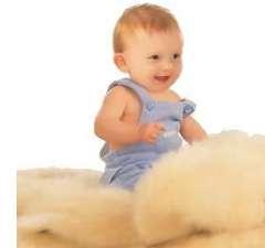 Có nhiều yếu tố tạo nên trí thông minh của bé