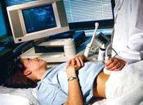 Thai phụ cần được bác sĩ tư vấn khi bị nhiễm Rubella trong ba tháng đầu của thai kỳ xem có nên lưu thai hay không.