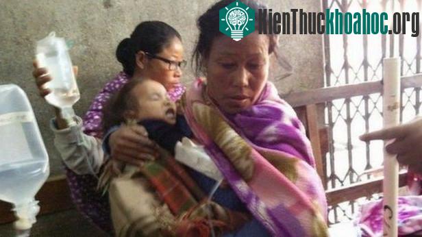 Hơn 100 người bị thương do động đất - (Ảnh: BBC).