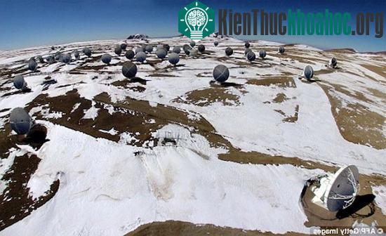 Hiện tượng tuyết rơi cực lạ trên sa mạc Atacama