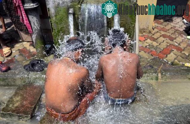 Nhiệt độ trung bình của năm 2015 tăng đột biến là do El Nino diễn biến thất thường.