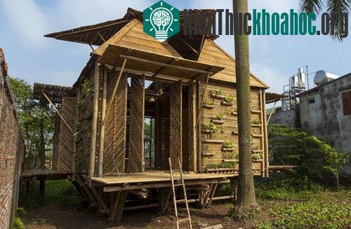 Ngôi nhà được thiết kế cho người sống ở vùng thiên tai. (Ảnh: Đoàn Thanh Hà)