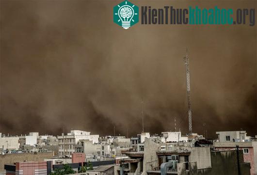 Bão bụi ở thủ đô Tehran, 34 người thương vong. (Nguồn: THX/TTXVN)