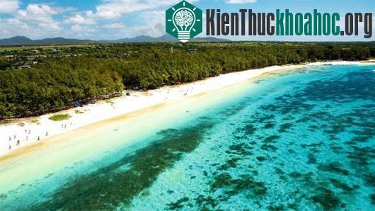 Vẻ đẹp kì diệu: “thác nước dưới biển” tại đảo Mauritius