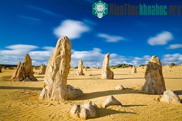 Tuyển tập địa danh "siêu thực" kỳ quái tồn tại trên Trái đất- ảnh 12