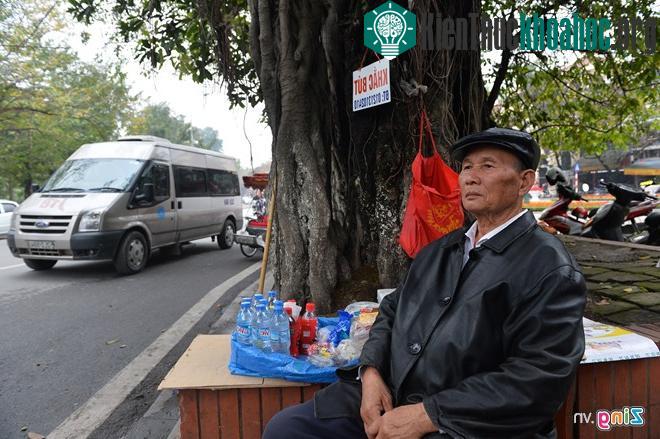 Ngắm những tuyến đường rợp bóng cây xanh ở Hà Nội- ảnh 14