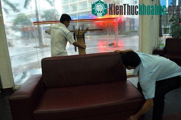 Bão Rammasun bắt đầu ảnh hưởng Quảng Ninh