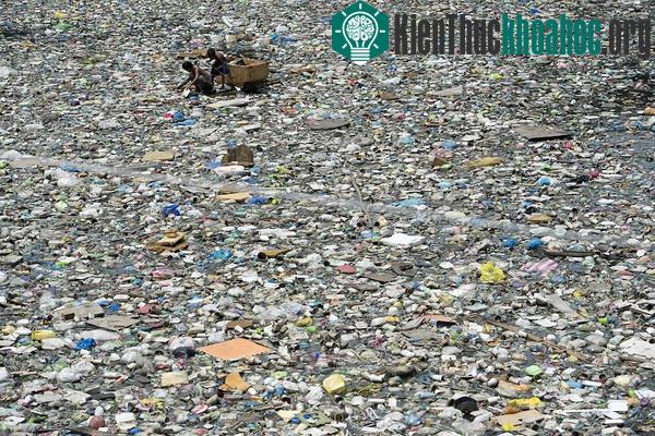 Chùm ảnh kinh hoàng về tình hình cạn kiệt nước sạch trên toàn thế giới