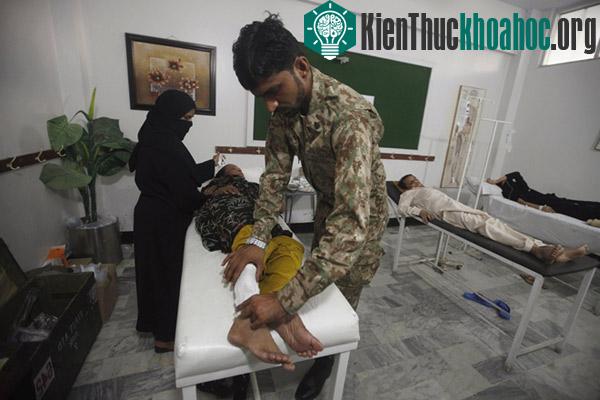 Pakistan người chết vì nắng nóng chất đầy nhà xác