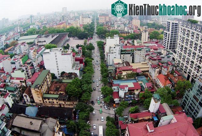 Ngắm những tuyến đường rợp bóng cây xanh ở Hà Nội- ảnh 9