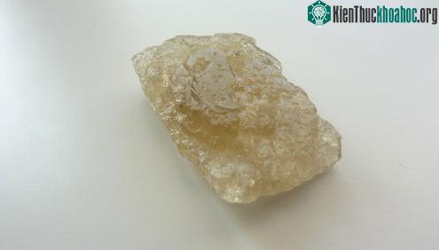 Cao su nhân tạo