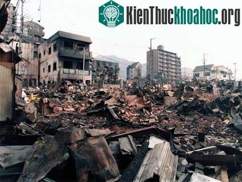 Động đất mạnh rung chuyển Nhật Bản