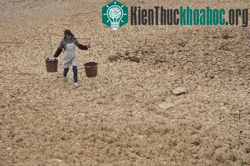 Hạn hán gây thiếu điện nghiêm trọng ở Trung Quốc ảnh 0