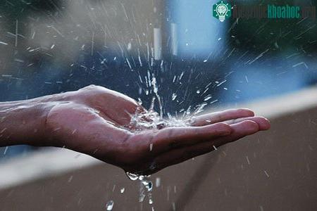 Phóng xạ trong nước mưa đã giảm gần hết ảnh 0