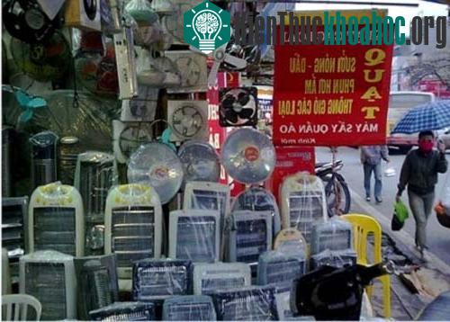 Các loại quạt sưởi đắt hàng như tôm tươi (Ảnh: VTCNews)