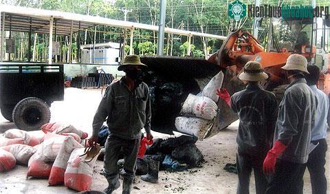 Sản xuất bê tông từ... bùn thải công nghiệp ảnh 0