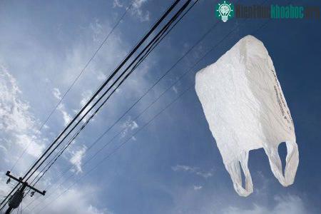 Biến túi nylon vứt đi thành điện năng ảnh 0