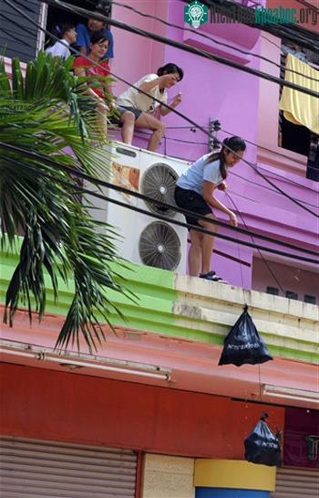 Lụt kéo dài ở Thái Lan, 107 người chết ảnh 4