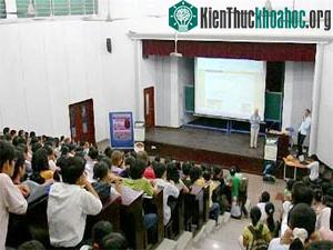 Hiệp sĩ môi trường Jane Goodall tới Việt Nam ảnh 0