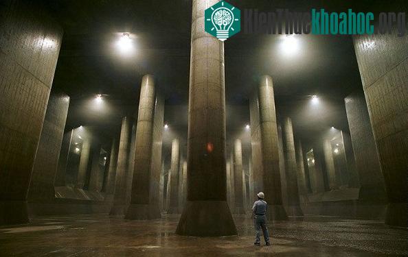 Hệ thống cống ngầm khổng lồ ở Saitama, Nhật Bản. (Ảnh: Inhabitat).