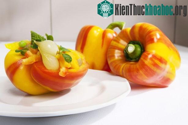 Lần đầu tiên lai tạo thành công ớt chuông sọc kẻ