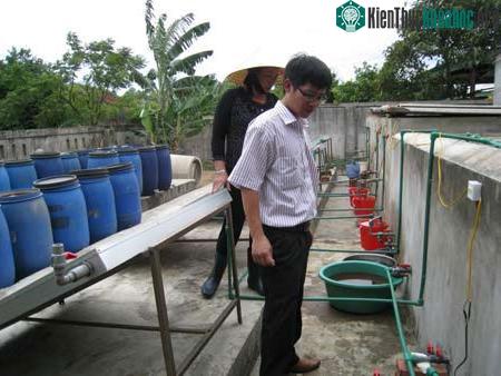 Hệ thống sản xuất mắm bằng năng lượng mặt trời (Ảnh: Liên Cơ)