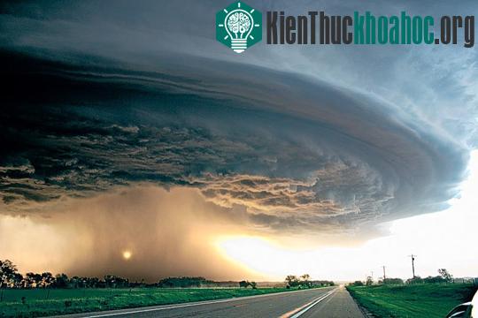 Nhật chế tạo thiết bị mô phỏng hiện tượng vòi rồng ảnh 0
