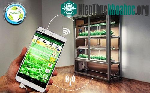 Người dùng có thể tương tác 2 chiều với hệ thống thông qua smartphone. (Ảnh nhân vật cung cấp).