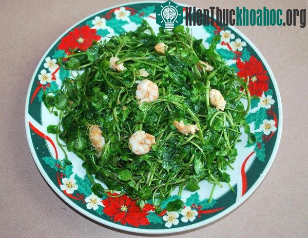 Rau cải xoong là 1 món ăn bổ dưỡng