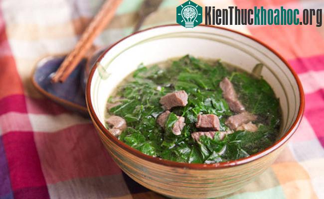Bát canh rau ngót thịt bò vào ngày hè là món ăn giải nhiệt và cung cấp dinh dưỡng tốt nhất