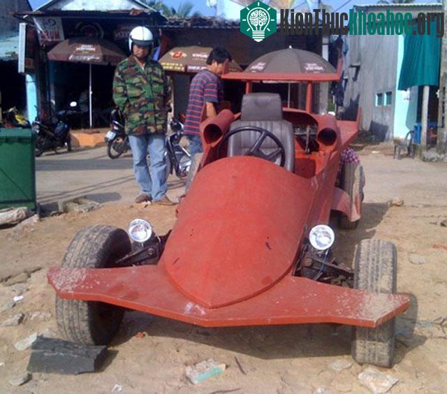 Chiếc F1 của thợ cơ khí