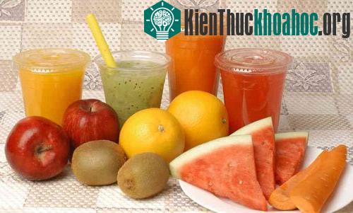 Không nên dùng nước ép trái cây để uống thuốc ảnh 0