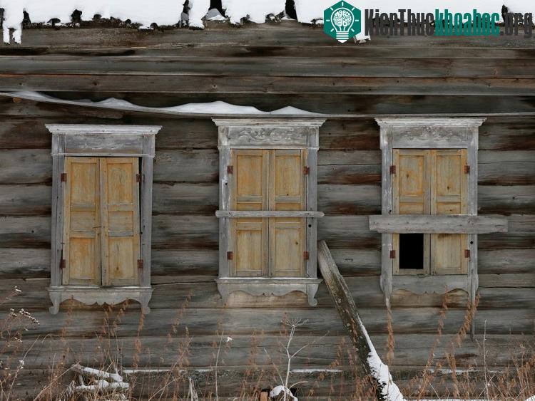 Mikhailovka là một ngôi làng hẻo lánh thuộc vùng Siberia, Krasnoyarsk, Nga.