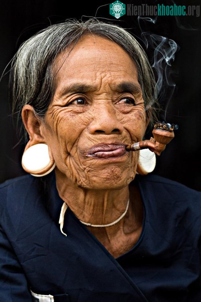 Dân tộc Brâu chỉ còn khoảng 397 người.