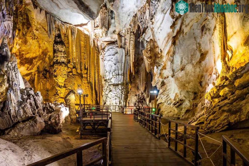 Phong Nha - Kẻ Bàng