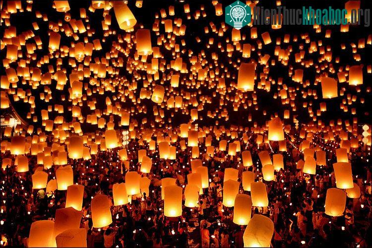 Lễ hội thả đèn trời