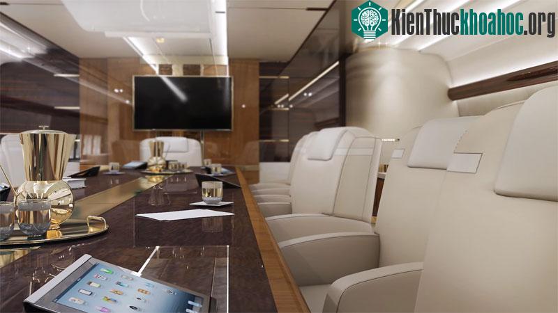 Máy bay này có giá 367 triệu USD, chưa tính nội thất bên trong.