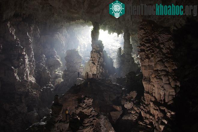 Từ ngày 5/3 đến 10/4, đoàn khám phá ra 57 hang, tổng chiều dài 20.127 m.