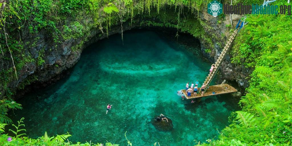 Hố sụt To Sua, Lotofaga, Samoa