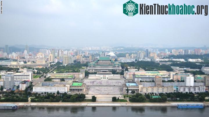 Quảng trường Kim Nhật Thành nhìn từ trên cao.